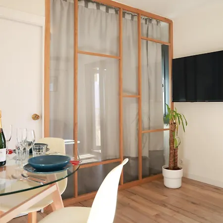 Apartment Amazing Sea And Sagrada Familia Views Homey