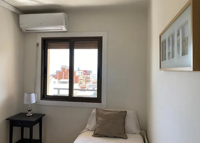 Amazing Sea And Sagrada Familia Views Homey