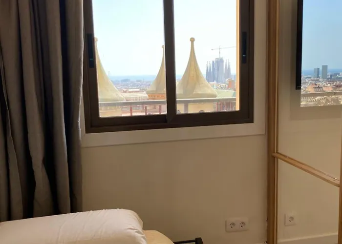 アパート Amazing Sea And Sagrada Familia Views Homey バルセロナ